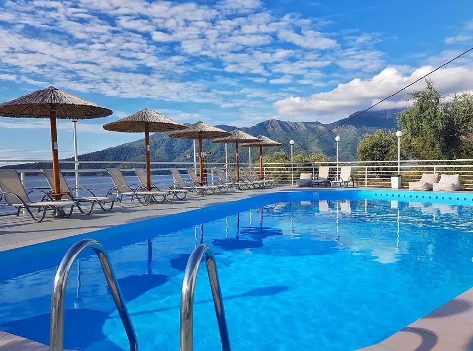 Dionysos Hotel スカラ・ポタミアス エクステリア 写真
